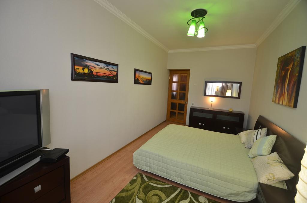 Apartments In The City Center On Sobornaya Street Mykolaiv Quarto foto
